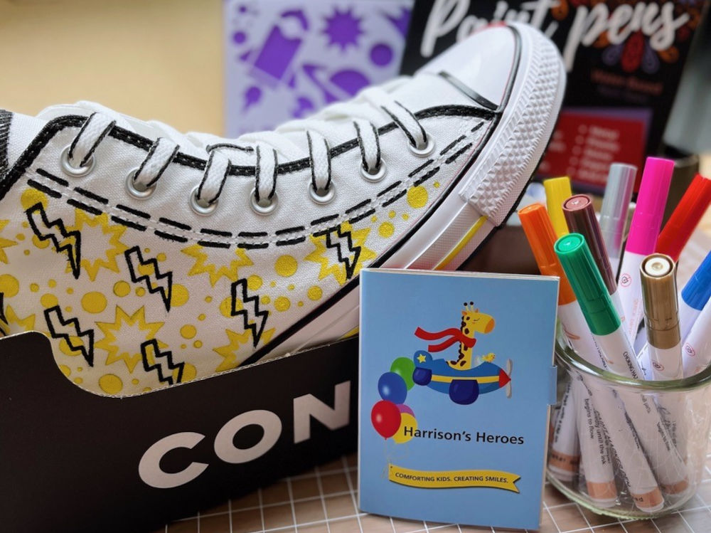 Sneaker Art shoes markers